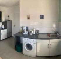 Wohnung in Arnsberg-Voßwinkel. 2 Zi,KDB, renoviert, möbliert