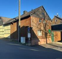 1,5 Familienhaus - 280.000,00 EUR Kaufpreis, ca.  180,00 m² in Zülpich (PLZ: 53909)