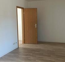 Horsmar - 1,5 Zimmer Wohnung im EG mit PKW-Stellplatz - Menteroda
