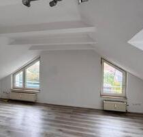 Dachgeschosswohnung - 350,00 EUR Kaltmiete, in Peine (PLZ: 31226) Südstadt