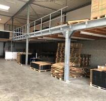 Lagerhalle mit 630 m2 und 95 m2 Büros in 40822 Mettmann