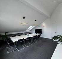 Stylische Einzelbüros in Oberhaching – Flexibel mieten