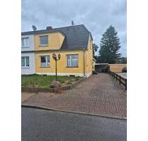 Doppelhaushälfte,Wohnung u. Garage auf Eigenland in Ostseenähe - Bad Schwartau