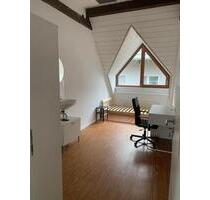 Zimmer zu vermieten - 300,00 EUR Kaltmiete, in Furtwangen im Schwarzwald (PLZ: 78120)