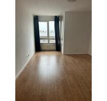 Frisch Saniert! Helles 1-Zimmer Apartment mit Fernblick - Mannheim