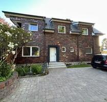 3-Raum-Haus mit Möbel und EBK in Sasel, für Familien mit 1 Kind - Hamburg Wandsbek