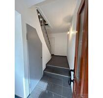 *Renovierte 3 ZKDB-Wohnung mit Einbauküche*- 66453 Gersheim