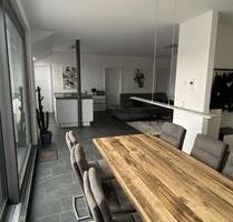 Stilvolle 3-Raum-Penthouse-Wohnung mit Balkon und EBK in SLS - Saarlouis