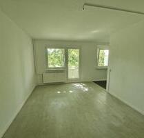 Hier lässt's sich's leben! 1-Zimmer-Wohnung mit Balkon in Hohenstücken! - Brandenburg an der Havel Görden
