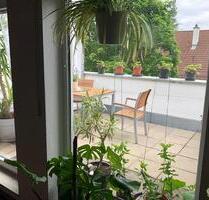 Helle 4,5-Zimmer Dachgeschosswohnung mit Balkon, TG-Stellplatz & Top-Lage in Rottweil