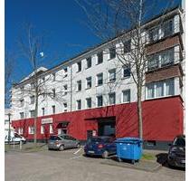 Großzügige 3 ZKB Wohnung in der City ** mod. helles Bad ** - Hildesheim