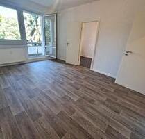1-Zimmer-Wohnung mit Balkon im 1. Obergeschoss zu vermieten - Leipzig West