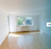 **Große 3-Zimmer-Wohnung mit BALKON und BADEWANNE** - Rendsburg