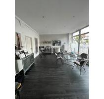 Raum Untermiete - 550,00 EUR Kaltmiete, ca.  40,00 m² in Hannover (PLZ: 30519) Döhren-Wülfel