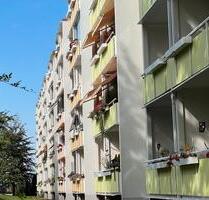 Erstbezug nach Sanierung ... erster in der WANNE:=) - Chemnitz Kapellenberg