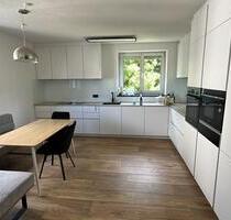 Zimmer in 4er WG von Oktober bis ende Mai 26 - Friedrichshafen Allmannsweiler