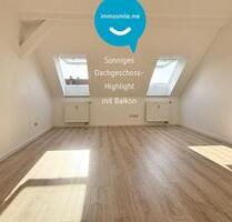 3 Zimmer • Kassberg • Balkon • schickes Laminat • Bad mit Wanne • Dachgeschoss • mal Anschauen !? - Chemnitz Kapellenberg