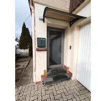 Ruhige Wohnung - 600,00 EUR Kaltmiete, ca.  40,00 m² in Reutlingen (PLZ: 72760) Orschel-Hagen