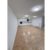 2-Zimmer Wohnung - 700,00 EUR Kaltmiete, ca.  78,00 m² in Dittelbrunn (PLZ: 97456)