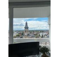 Zimmer mit Aussicht: WG-Zimmer in renovierter 11. Etage Offenbach - Offenbach am Main