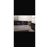 Schöne 2-Raum-Wohnung in der Turmstraße mit Einbauküche - Neubrandenburg