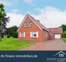 Jetzt mieten: Stilvolles, modernisiertes Einfamilienhaus mit Landhauscharme in Rechtsupweg - Upgant-Schott