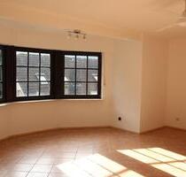 Mietwohnung 5-Zimmer Dachgeschosswohnung mit Blick zur Mosel - Dieblich