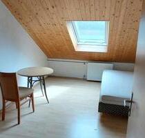 möbliertes Zimmer ab sofort - 350,00 EUR Kaltmiete, ca.  25,00 m² in Markt Schwaben (PLZ: 85570)