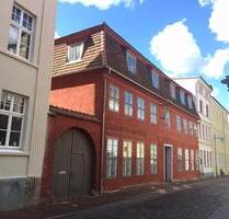 BUSCH-IMMOBILIEN ~ Kleine Gewerbefläche im Stadtkern von Güstrow!