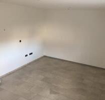 Kuschelige Doppelhaushälfte 4- Zimmer Einbauküche - Friedberg (Hessen)