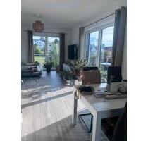 Moderne 3,5 Zimmer Wohnung mit Balkon in Pohlheim Watzenborm