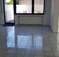 95 m2-Nutzfläche, 2 Zi-Wohnung mit Wellnessbereich und Terrasse. - Jülich