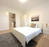 Zimmer frei in moderner 5er-WG in Frankfurt – Robert-Dissmann-Straße 6! - Frankfurt am Main Sossenheim