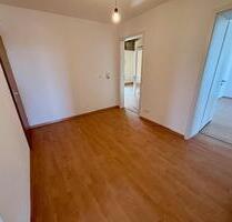 Neu renovierte, stadtnahe 3ZKB-Wohnung mit Balkon - Zweibrücken