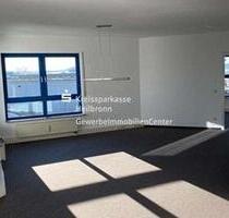 Großzügiges und helles Büro - 1.100,00 EUR Kaltmiete, ca.  101,00 m² in Ilsfeld (PLZ: 74360)
