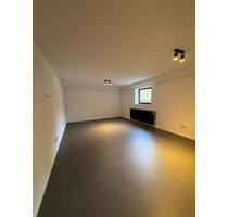 Apartment in Dreifamilienhaus - mit neuem Bad - Frankfurt am Main Bonames