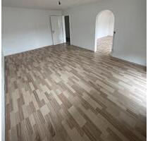3 Zimmer Wohnung mit Balkon u. Stellplatz - Sulzbach an der Murr