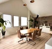 Wohnen mit Weitblick – Stilvolle 5-Zimmer-Wohnung in Toplage von Hausen-Wied - Breitscheid