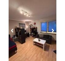 WG Zimmer ab 1.8. - 420,00 EUR Kaltmiete, ca.  28,00 m² in Hildesheim (PLZ: 31141) Itzum-Marienburg