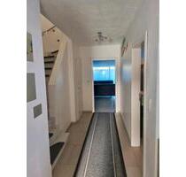 Nachmieter Doppelhaushälfte 4 Zimmer mit Garten,Balkon, Garage - Sulingen
