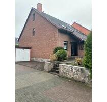 Hausverkauf. Tel.01722850049 . - 385.000,00 EUR Kaufpreis, ca.  130,00 m² in Oer-Erkenschwick (PLZ: 45739)