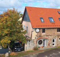 Einfamilienhaus auf einem Dreiseithof - Zeithain