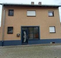 Freistehendes Einfamilienhaus zu verkaufen - Hainburg