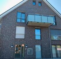 IMMOBILIEN GUMNIOR präsentiert: Barrierefreie Dachgeschosswohnung mit Balkon in Rheine