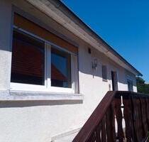 70 qm, 3,5 Zimmer, zentral gelegen im Altbau mit Garten - Burkardroth
