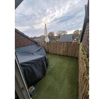 3-Zimmer-Wohnung mit Balkon und EBK Zweifamilienhaus - Delmenhorst Deichhorst