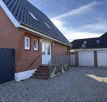 +++ Leben auf dem Lande in frisch renovierte Erdgeschosswohnung mit Keller, Garage und Garten +++ - Sörup