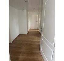 2 Zimmerwohnung in Eschershausen