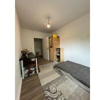 1 Zimmer in 3er WG - 274,00 EUR Kaltmiete, ca.  13,00 m² in Düren (PLZ: 52351) Distelrath