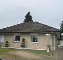 Walmdach Bungalow Nähe Ostsee - 520.000,00 EUR Kaufpreis, ca.  142,00 m² in Ratekau (PLZ: 23689) Hobbersdorf